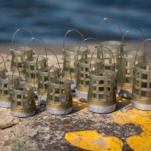 Matrix Plastic Bottom Weighted Feeder Small 50gr Plastikowy Koszyczek Zanętowy Matrix GFR254 - obrazek 15