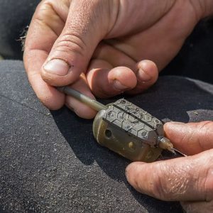 Matrix Inline Maggot Feeder Large 40gr Koszyczek Zanętowy Matrix GFR244 - obrazek 7