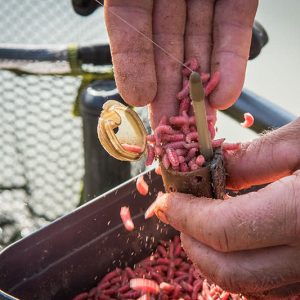 Matrix Inline Maggot Feeder Large 40gr Koszyczek Zanętowy Matrix GFR244 - obrazek 13