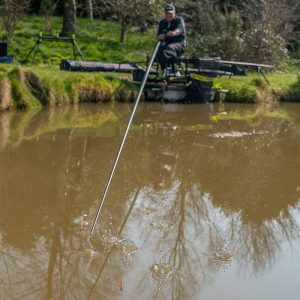 Guru Caged Window Feeder Small 20+30gr Koszyczek Zanętowy Guru GWF21 - obrazek 9