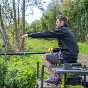 Guru Caged Window Feeder Small 20+30gr Koszyczek Zanętowy Guru GWF21 - obrazek 10