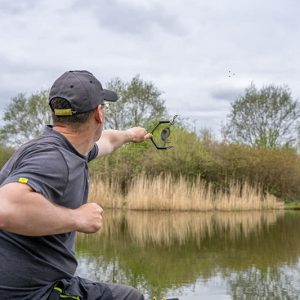 Guru Caged Window Feeder Small 20+30gr Koszyczek Zanętowy Guru GWF21 - obrazek 4