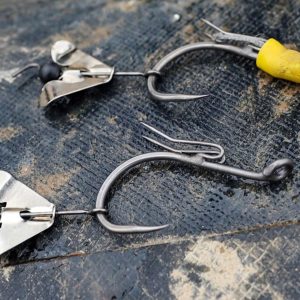 Black Cat #5/0 Buzzer-Hook DG silver - obrazek 3