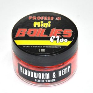 Kulki METHOD FEEDER FLUO Z DZIURKĄ – BLOODWORM & HEMP 8 mm (ochotka i konopie)